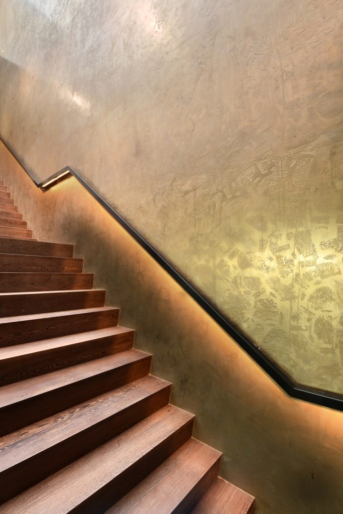 Izgled metala walls and floors